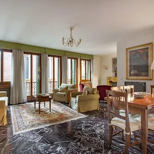 ca-degli-avvocati.hotelinveneto.com/