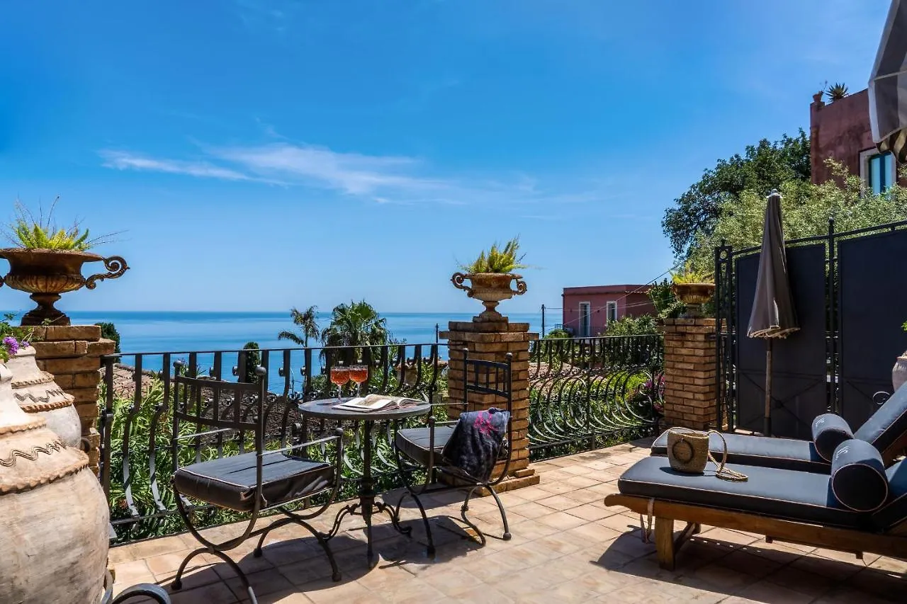 Hotel Villa Carlotta Ταορμίνα