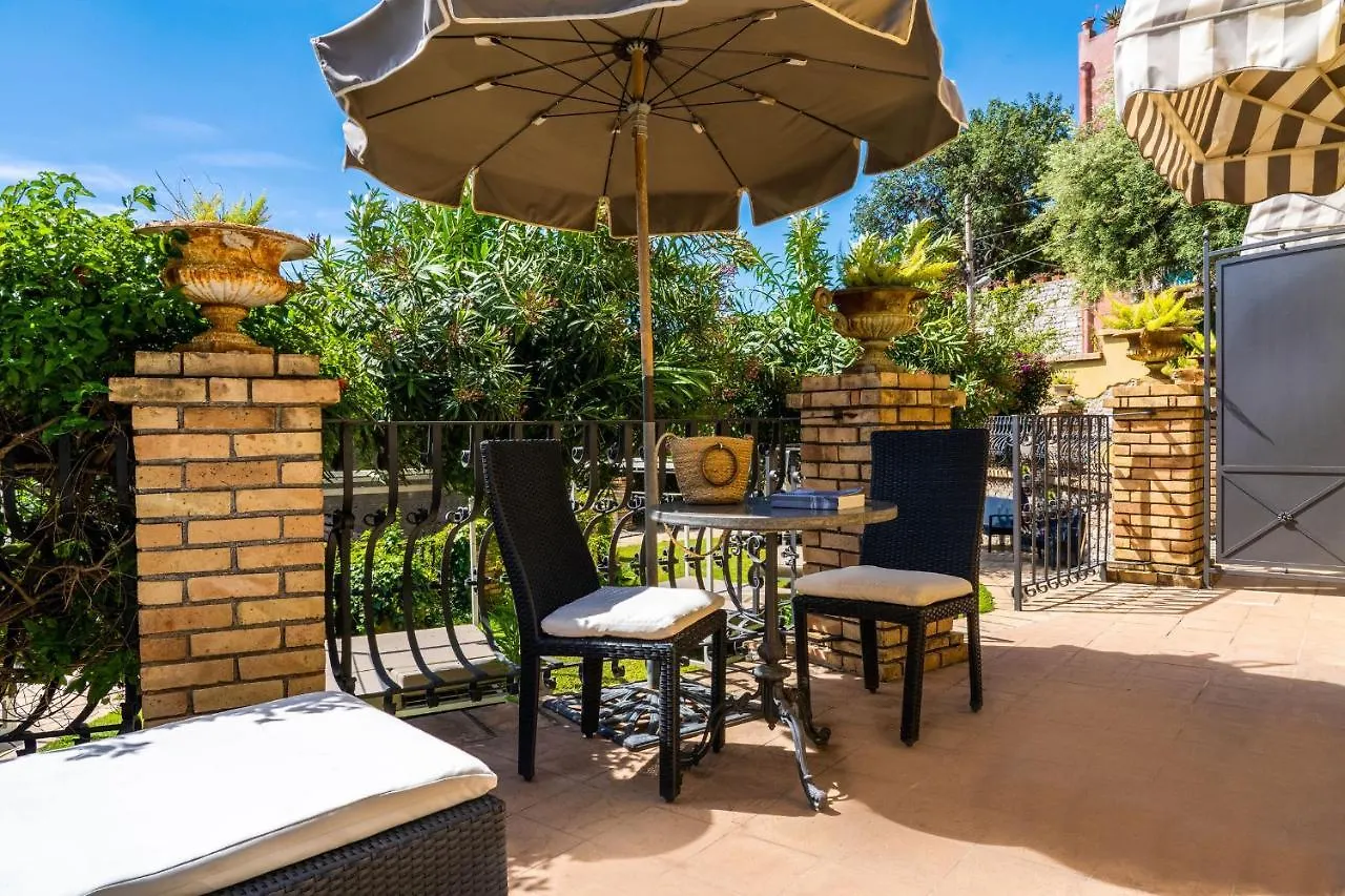 Hotel Villa Carlotta Taormina 4*,  Italy